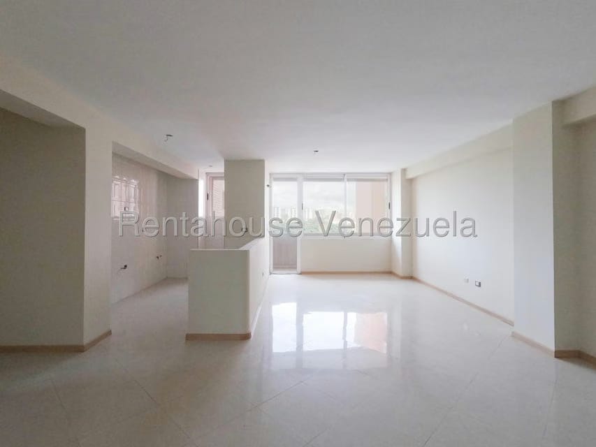Apartamento (1 Nivel) en Venta en Triangulo del Este, Lara - 5