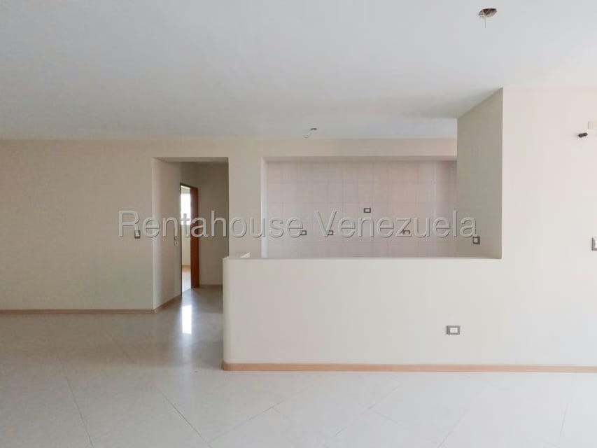 Apartamento (1 Nivel) en Venta en Triangulo del Este, Lara - 7