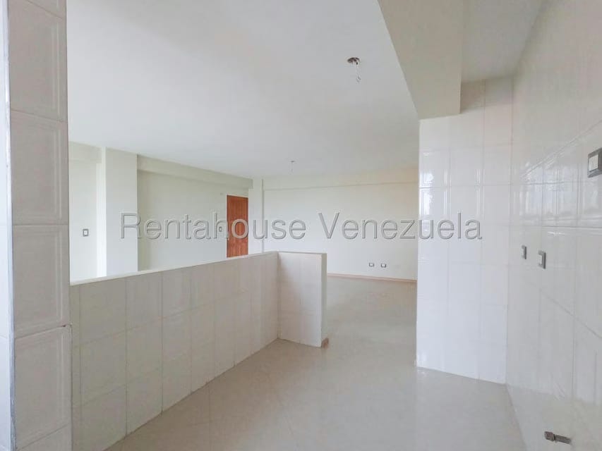 Apartamento (1 Nivel) en Venta en Triangulo del Este, Lara - 8