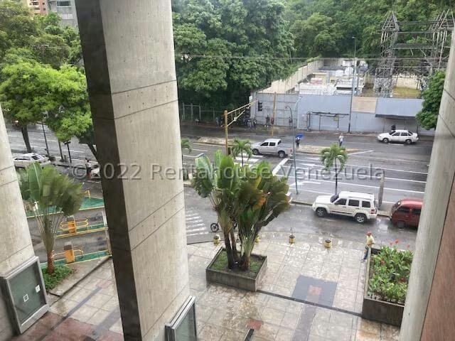Comercial (Local Comercial) en Venta en El Cafetal, Distrito Metropolitano - 13