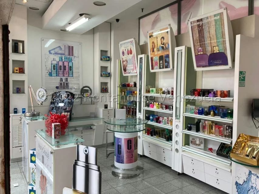 Comercial (Local Comercial) en Venta en El Cafetal, Distrito Metropolitano - 6