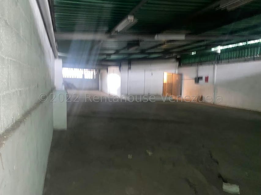 Comercial (Local Comercial) en Alquiler en Catia, Distrito Metropolitano - 13