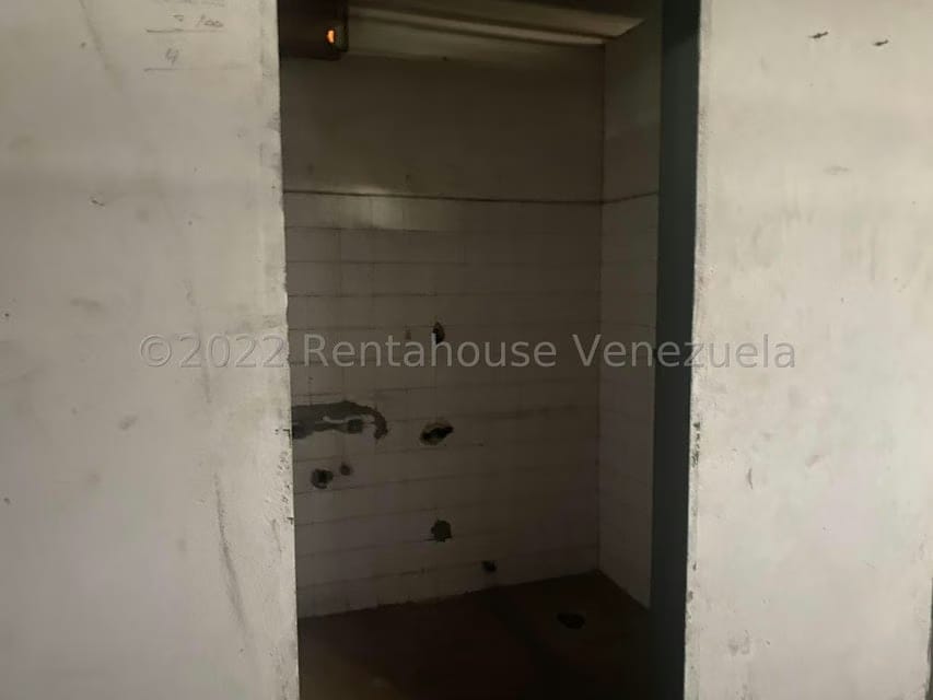 Comercial (Local Comercial) en Alquiler en Catia, Distrito Metropolitano - 8