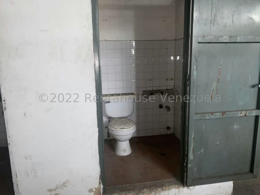 Comercial (Local Comercial) en Alquiler en Catia, Distrito Metropolitano - 10