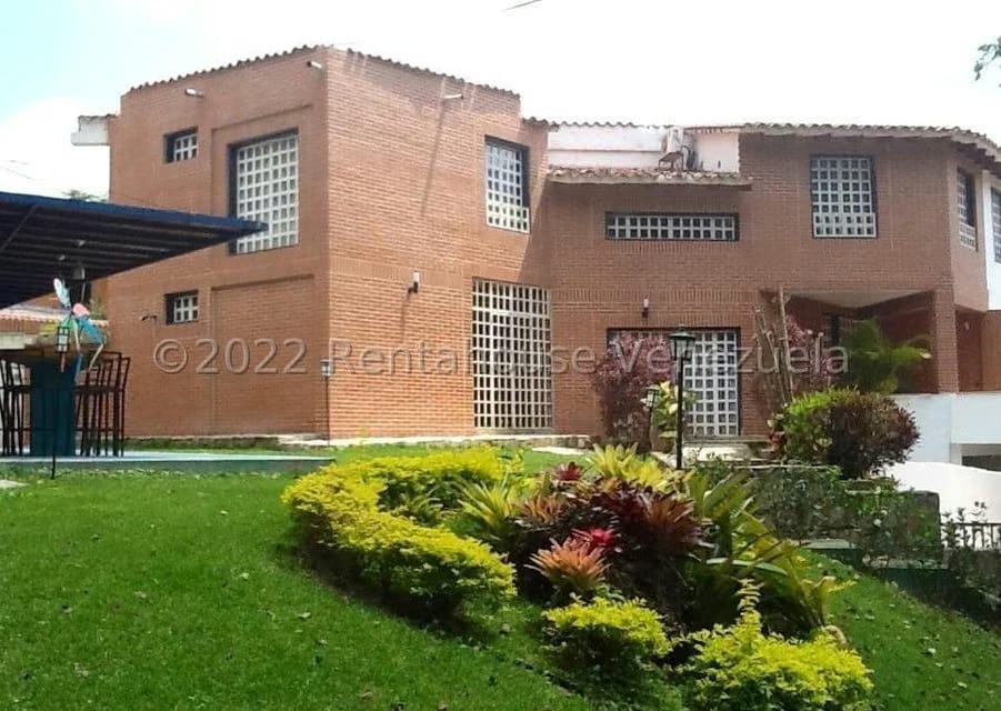 Casa (Multipes Niveles) en Venta en Oripoto, Distrito Metropolitano