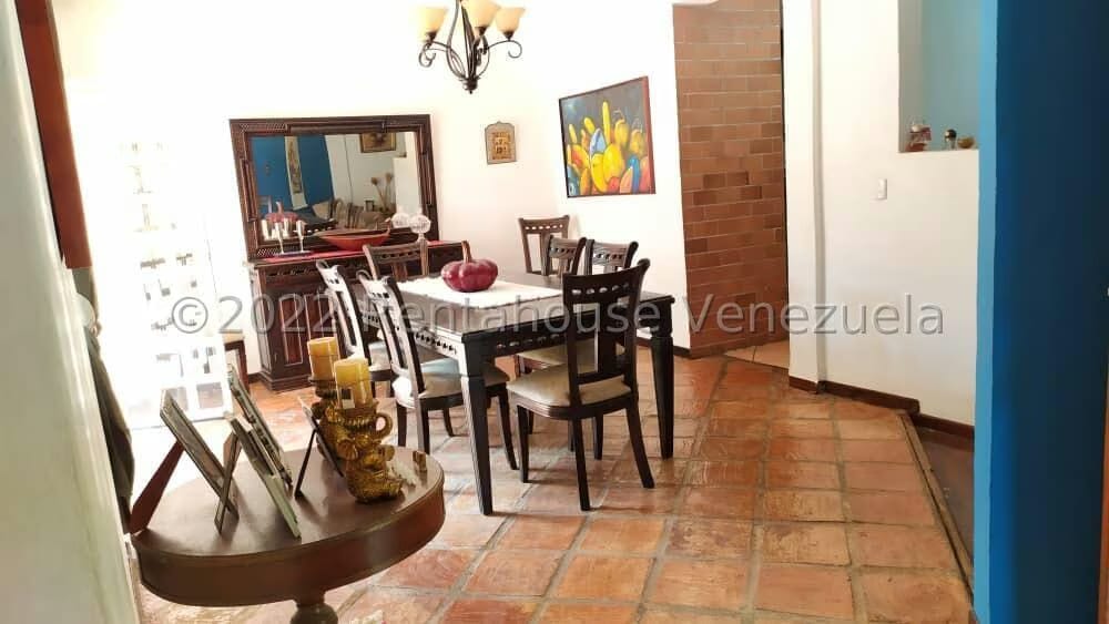 Casa (Multipes Niveles) en Venta en Oripoto, Distrito Metropolitano - 3