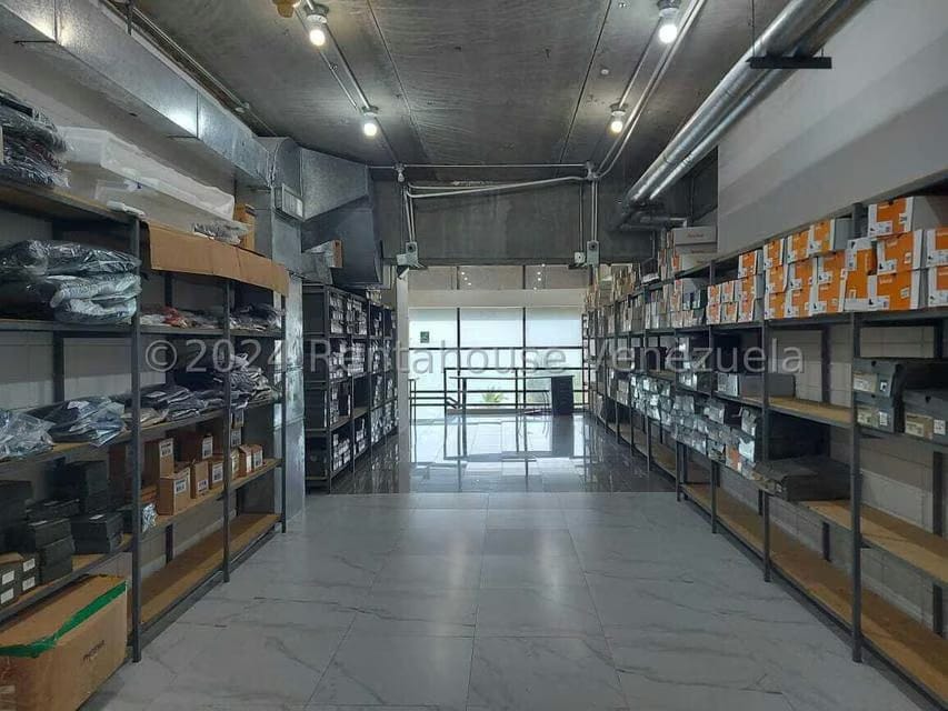 Comercial (Local Comercial) en Venta en Avenida El Milagro, Zulia - 31