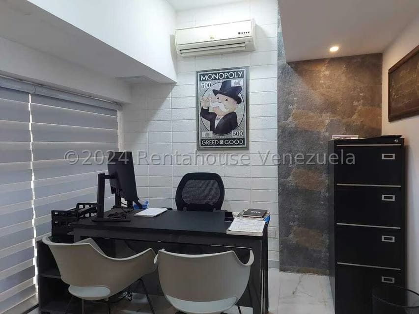 Comercial (Local Comercial) en Venta en Avenida El Milagro, Zulia - 36
