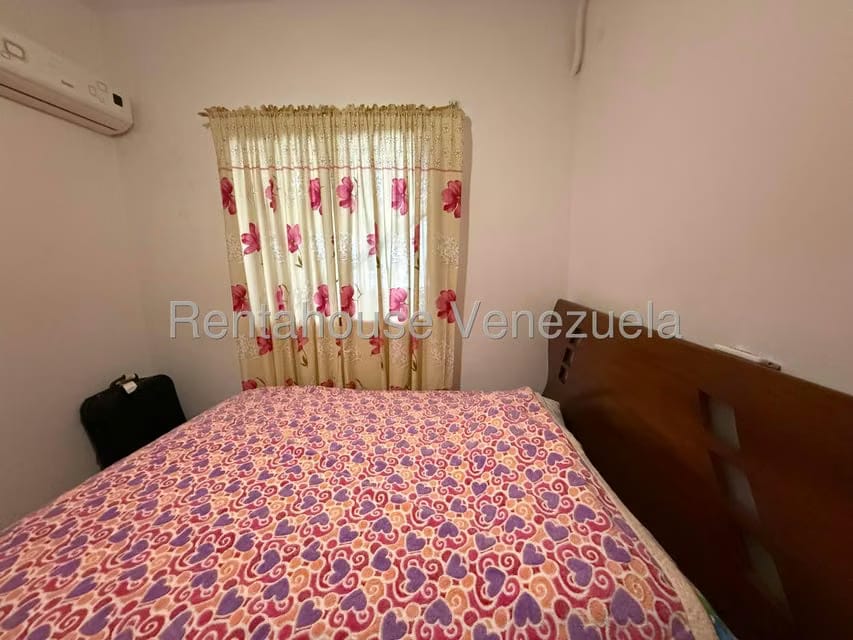 Casa (Multipes Niveles) en Venta en El Paraiso, Distrito Metropolitano - 6