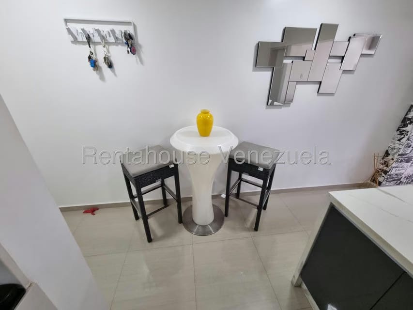 Apartamento (1 Nivel) en Venta en Parque Caiza, Distrito Metropolitano - 12