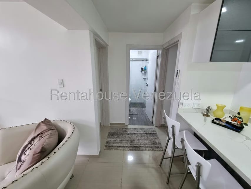 Apartamento (1 Nivel) en Venta en Parque Caiza, Distrito Metropolitano - 14