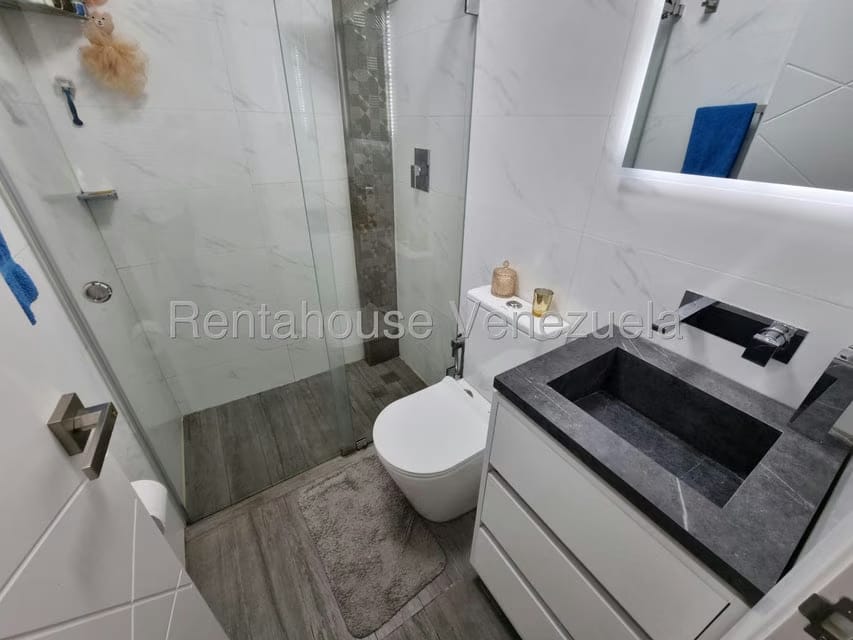 Apartamento (1 Nivel) en Venta en Parque Caiza, Distrito Metropolitano - 20
