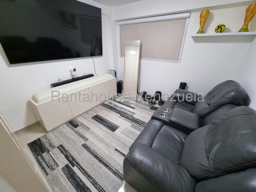 Apartamento (1 Nivel) en Venta en Parque Caiza, Distrito Metropolitano - 22