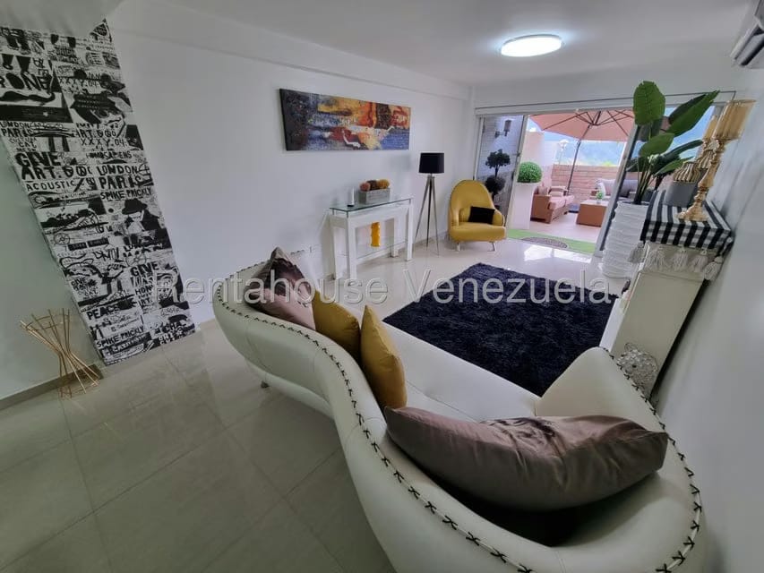 Apartamento (1 Nivel) en Venta en Parque Caiza, Distrito Metropolitano - 25