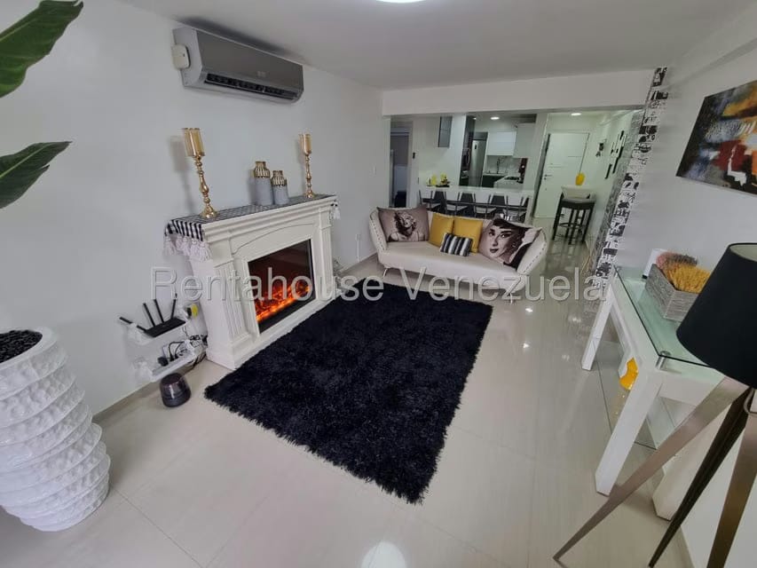 Apartamento (1 Nivel) en Venta en Parque Caiza, Distrito Metropolitano - 26