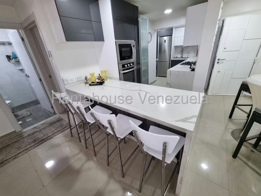 Apartamento (1 Nivel) en Venta en Parque Caiza, Distrito Metropolitano - 4