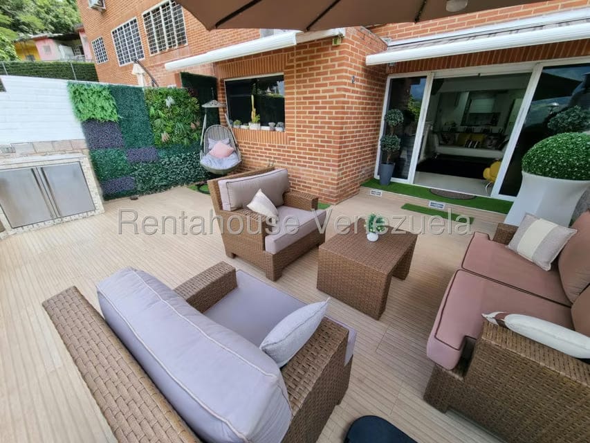 Apartamento (1 Nivel) en Venta en Parque Caiza, Distrito Metropolitano - 32
