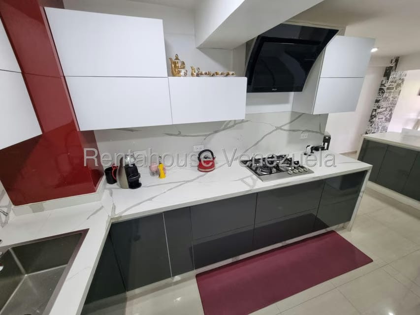 Apartamento (1 Nivel) en Venta en Parque Caiza, Distrito Metropolitano - 8