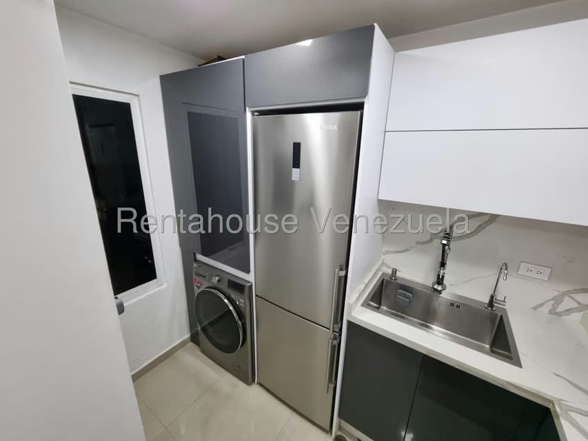 Apartamento (1 Nivel) en Venta en Parque Caiza, Distrito Metropolitano - 9
