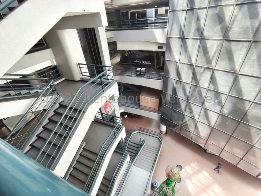 Comercial (Oficina) en Alquiler en Terrazas del Avila, Distrito Metropolitano - 13