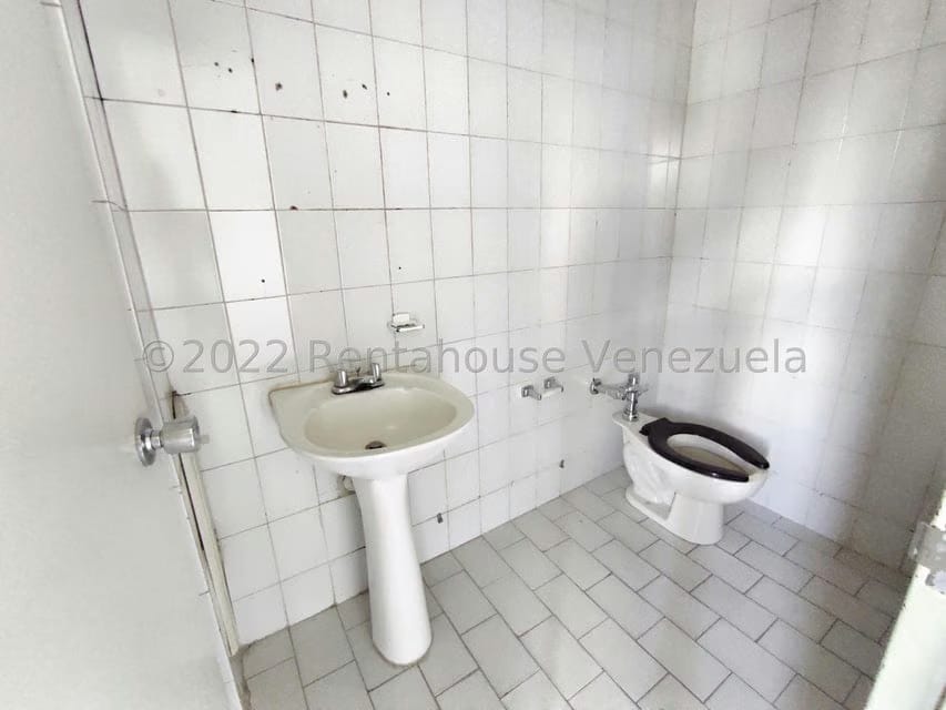 Comercial (Oficina) en Alquiler en Terrazas del Avila, Distrito Metropolitano - 9