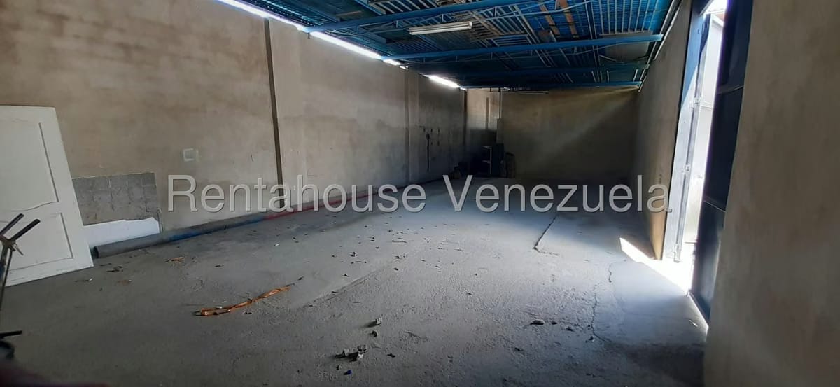 Comercial (Galpon - Deposito) en Alquiler en Centro, Lara - 7