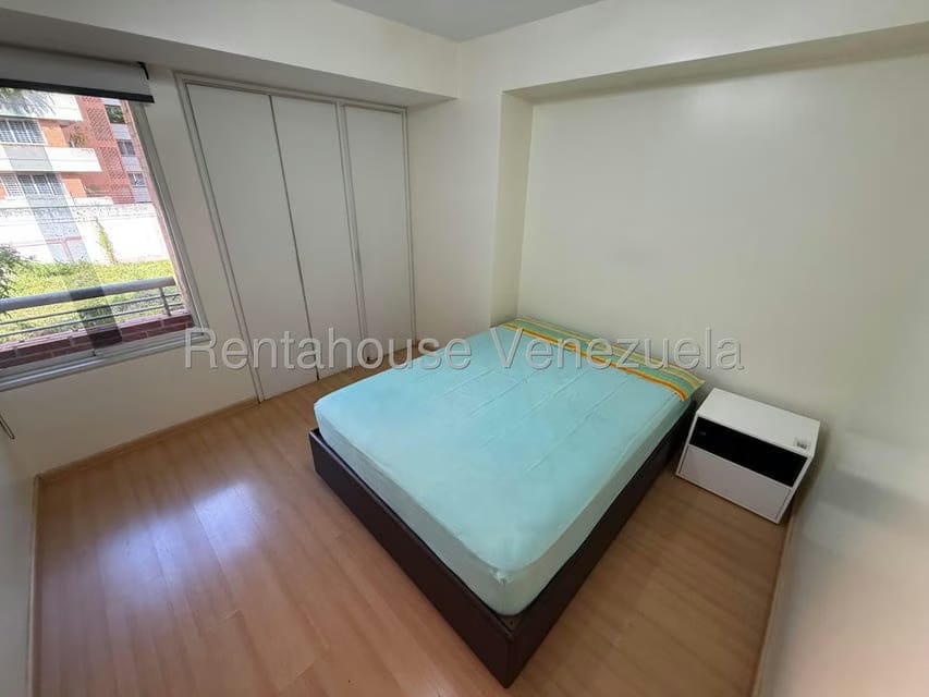 Apartamento (1 Nivel) en Alquiler en Campo Alegre, Distrito Metropolitano - 13