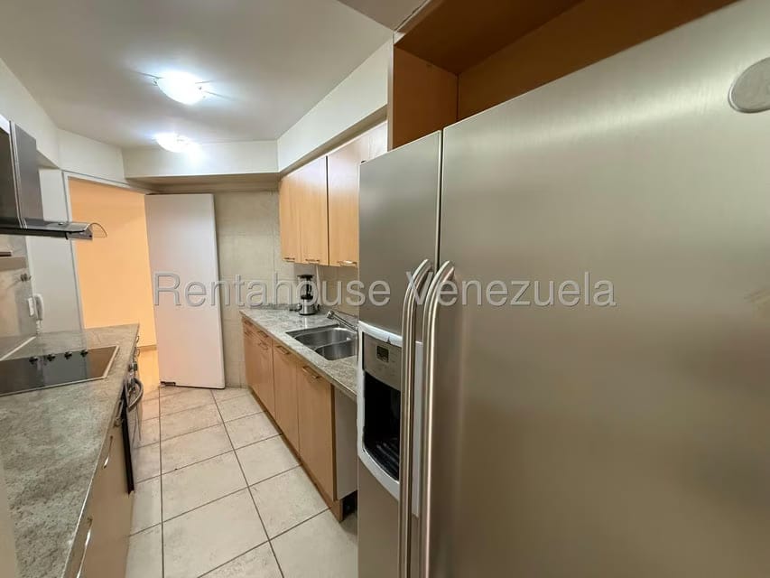 Apartamento (1 Nivel) en Alquiler en Campo Alegre, Distrito Metropolitano - 23