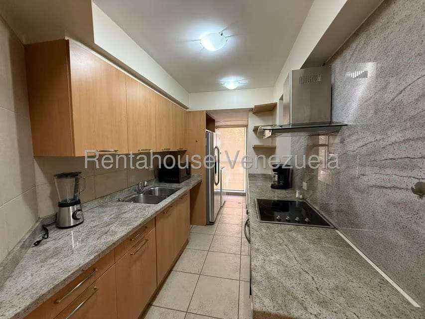 Apartamento (1 Nivel) en Alquiler en Campo Alegre, Distrito Metropolitano - 6