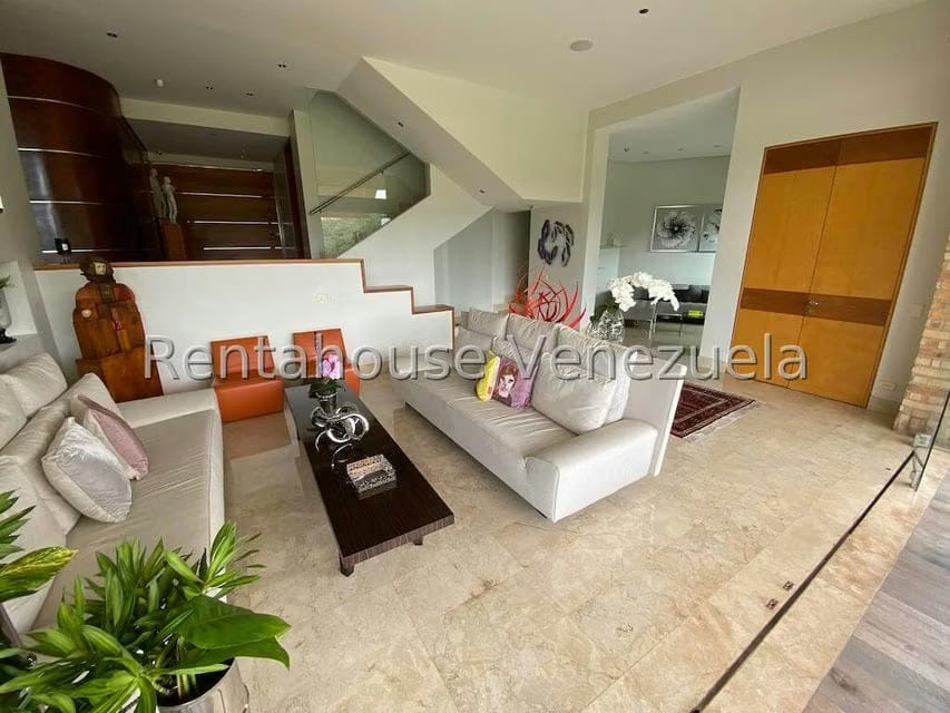 Casa (Multipes Niveles) en Venta en Mirador de Los Campitos I, Distrito Metropolitano - 11
