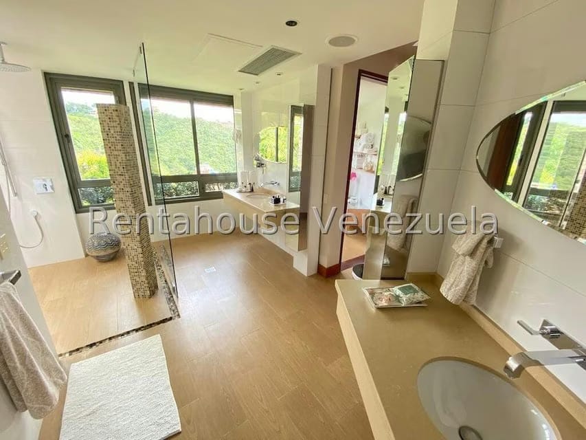 Casa (Multipes Niveles) en Venta en Mirador de Los Campitos I, Distrito Metropolitano - 25