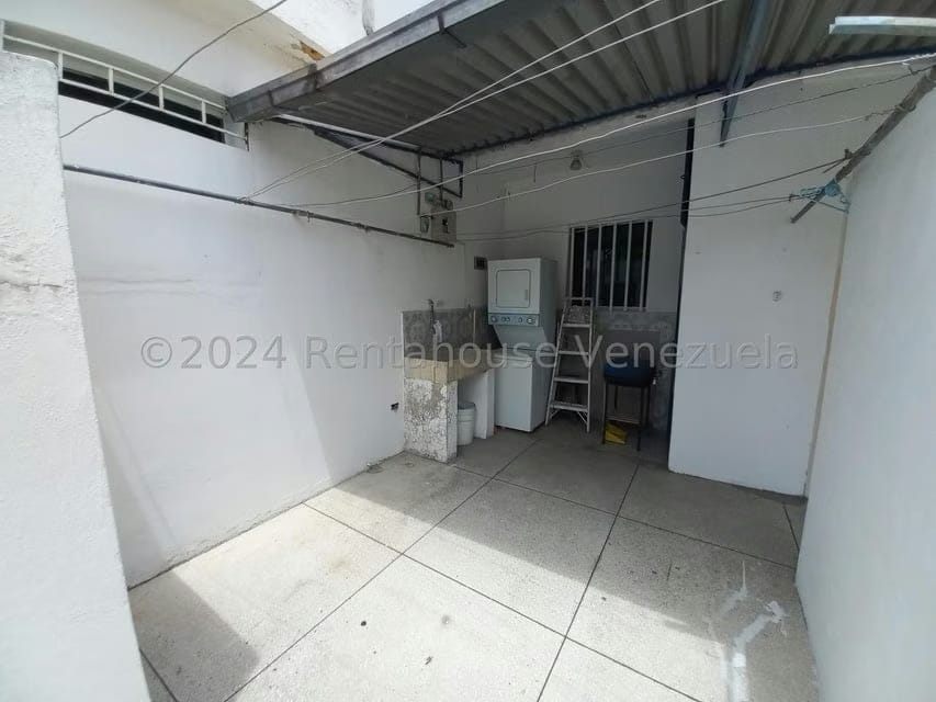 Casa (Multipes Niveles) en Venta en Prados del Este, Distrito Metropolitano - 19