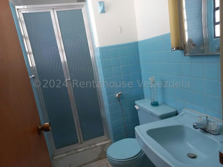 Casa (Multipes Niveles) en Venta en Prados del Este, Distrito Metropolitano - 43