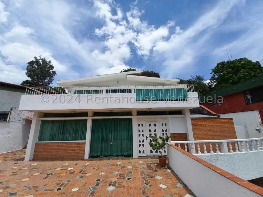 Casa (Multipes Niveles) en Venta en Prados del Este, Distrito Metropolitano - 73