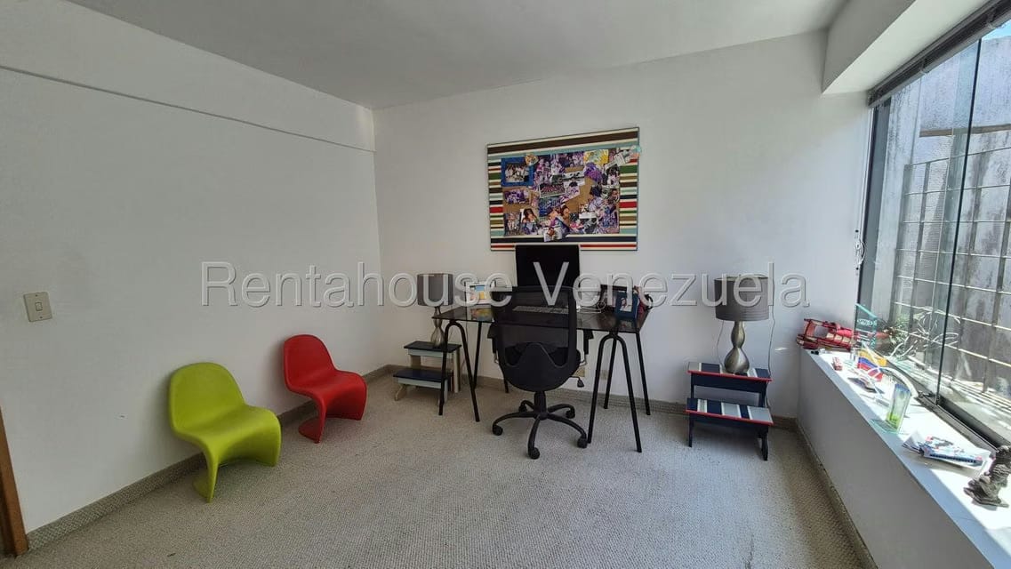 Apartamento (Duplex) en Venta en Lomas de Prados del Este, Distrito Metropolitano - 31