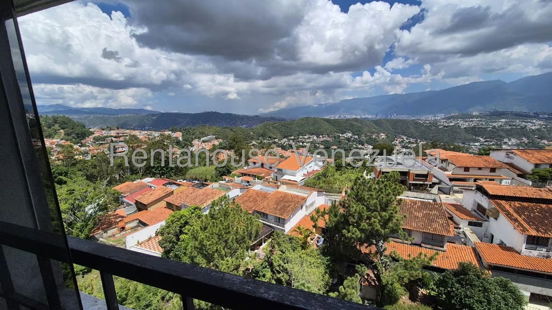 Apartamento (Duplex) en Venta en Lomas de Prados del Este, Distrito Metropolitano - 9