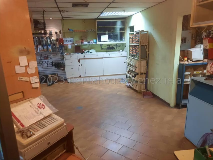 Comercial (Local Comercial) en Venta en Palo Verde, Distrito Metropolitano - 12