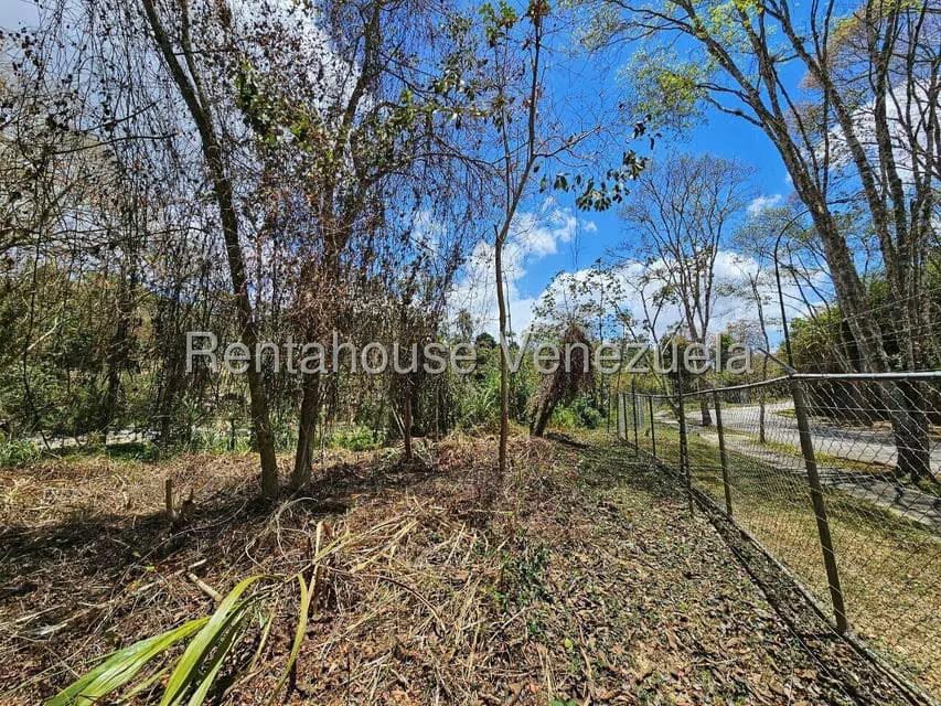 Terreno (Residencial) en Venta en La Lagunita Country Club, Distrito Metropolitano - 2