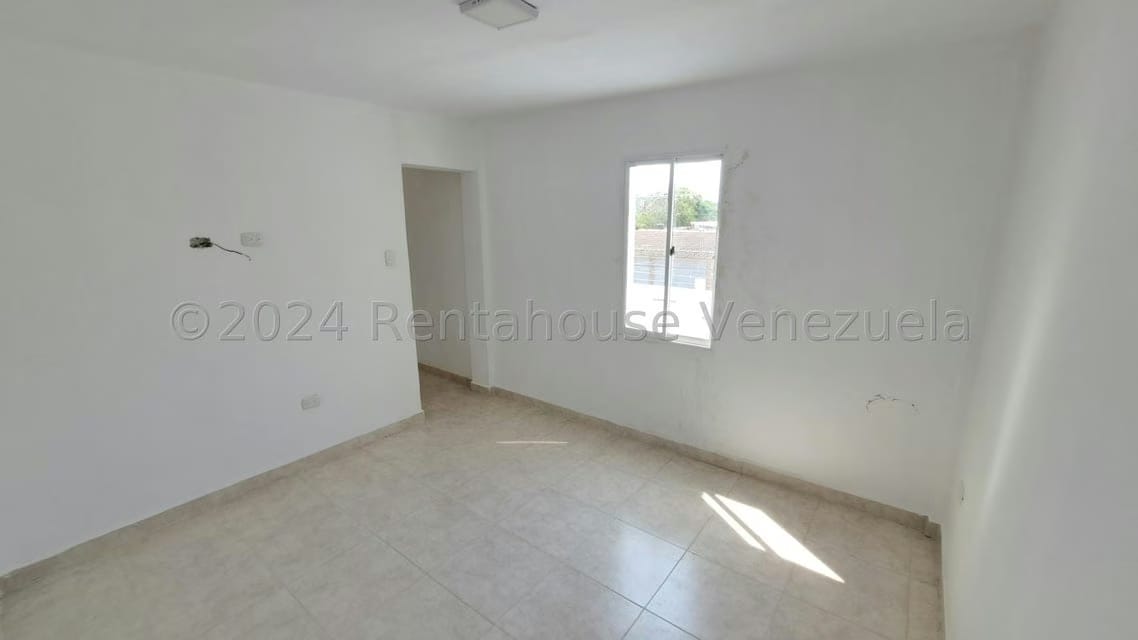 Apartamento (1 Nivel) en Venta en Sector Concordia, Falcon - 24