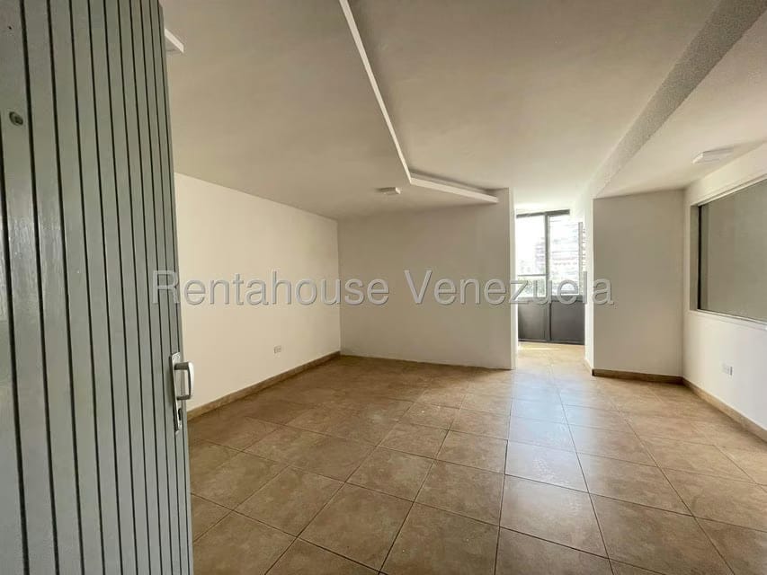 Comercial (Local Comercial) en Alquiler en Zona Centro, Aragua - 9