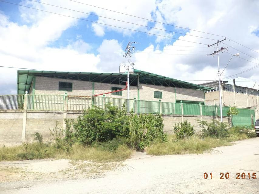 Comercial (Industrial) en Venta en La Raiza, Miranda - 5
