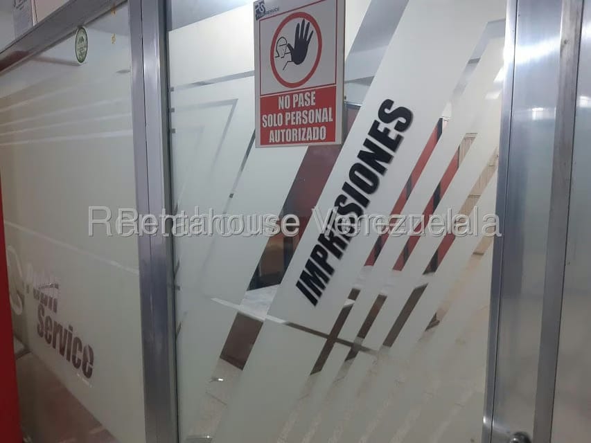 Comercial (Local Comercial) en Alquiler en Cristobal Colon, Zulia - 3