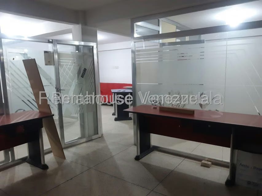 Comercial (Local Comercial) en Alquiler en Cristobal Colon, Zulia - 4
