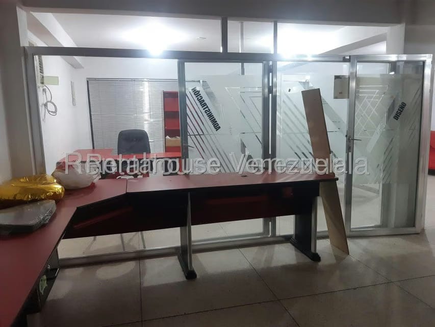 Comercial (Local Comercial) en Alquiler en Cristobal Colon, Zulia - 5