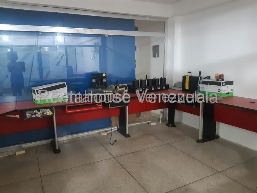 Comercial (Local Comercial) en Alquiler en Cristobal Colon, Zulia - 6