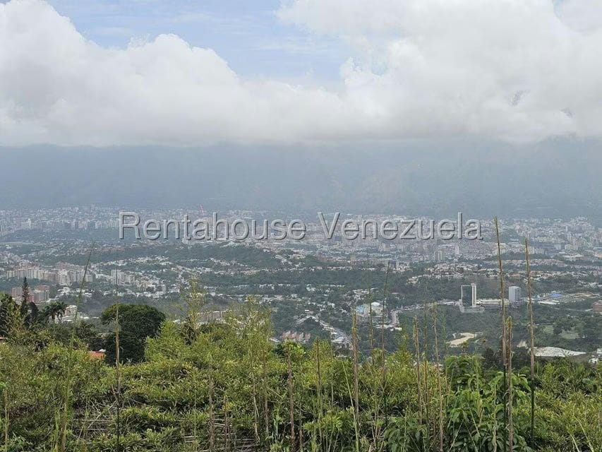 Terreno (Residencial) en Venta en Alto Hatillo, Distrito Metropolitano - 13