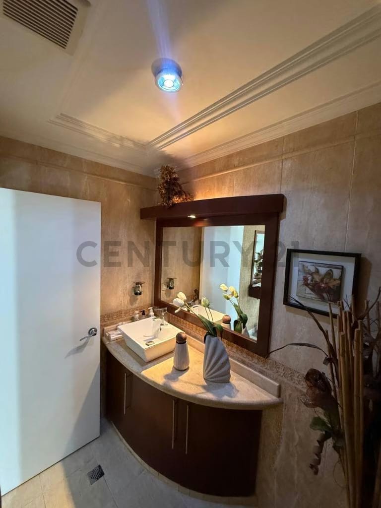 Venta de Casa - 4