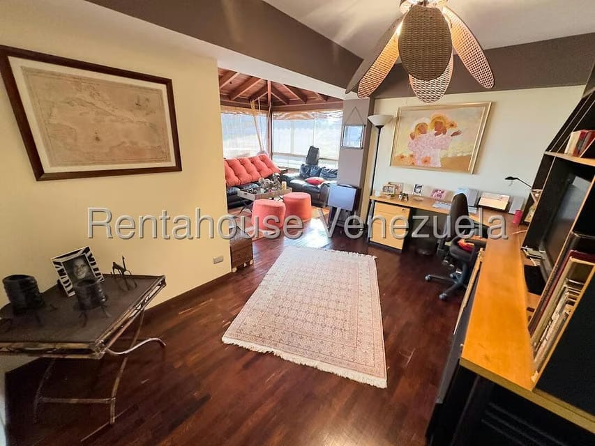 Apartamento (Duplex) en Venta en La Tahona, Distrito Metropolitano - 21