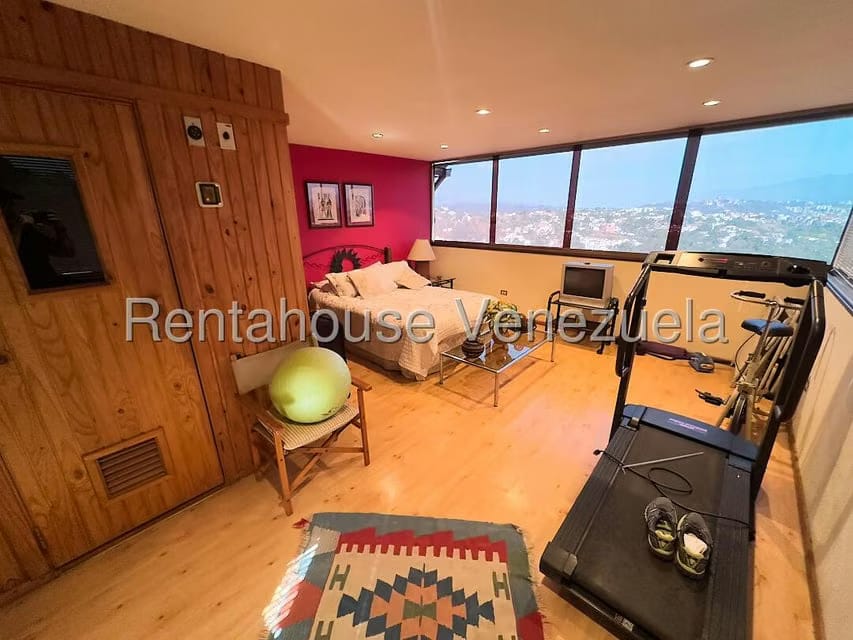 Apartamento (Duplex) en Venta en La Tahona, Distrito Metropolitano - 25