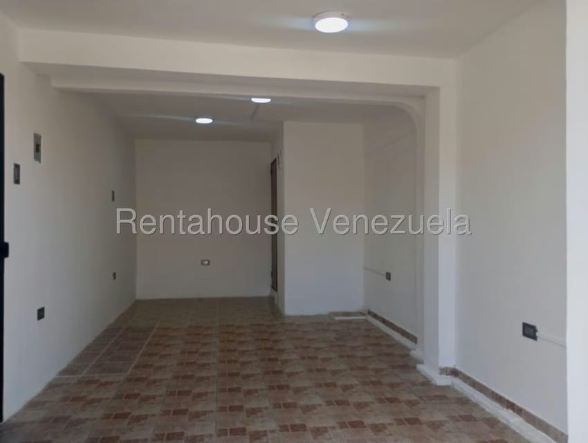 Comercial (Local Comercial) en Alquiler en Centro, Lara - 8